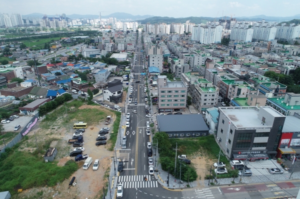 배방 중로 1-1호(북수로) 확포장 공사 준공지역 전경