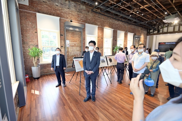 옛 공주읍사무소 개관식 모습