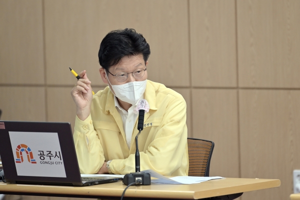 김정섭 시장 주간업무보고회 사진