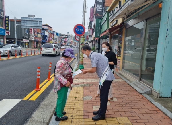 26일, 청양군 관내에서 반부패·불공정 근절 캠페인 실시 모습