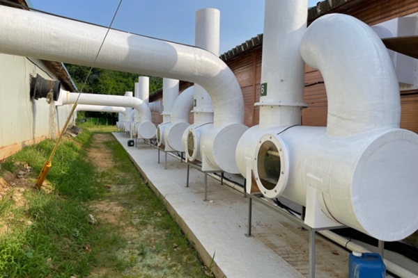 인지면 양돈농가에 올해 6월 설치된 축산악취저감시설