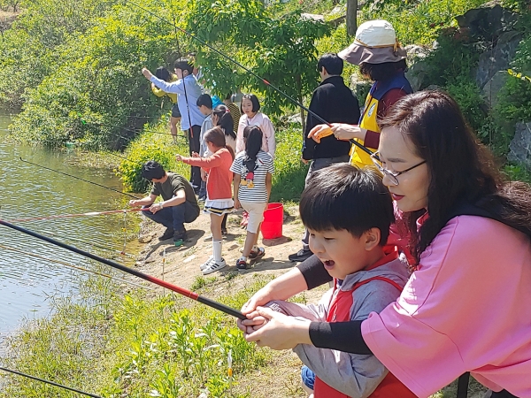 신안2리 소류지 낚시터