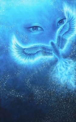 유지혜씨의 한국화 작품 ‘그리운 기억 속, 빛나는’. 어린 시절 온 가족이 한방에 누워 듣던 클래식 음악 속 파랑새가 자신의 꿈속에 들어와 밝게 빛을 비추던 느낌을 되살려 당시에 대한 그리움과 함께 화폭에 담았다.