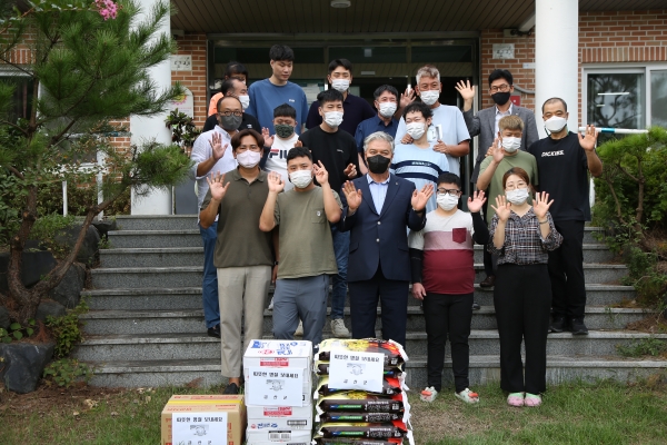 문정우 군수, 추석 명절 사회복지시설·보훈 가구 등 위문