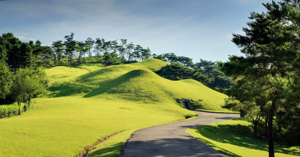 무령왕릉 다큐멘터리 관련 사진 - 공주 무령왕릉과 왕릉원