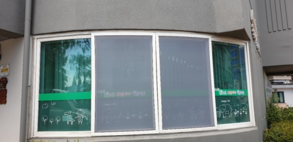 창틀형 미세먼지 저감시설 사진