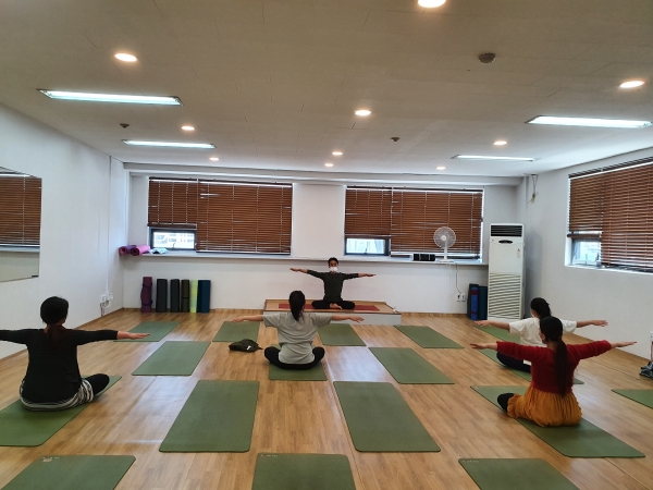 지난해 임산부 요가교실 프로그램 모습