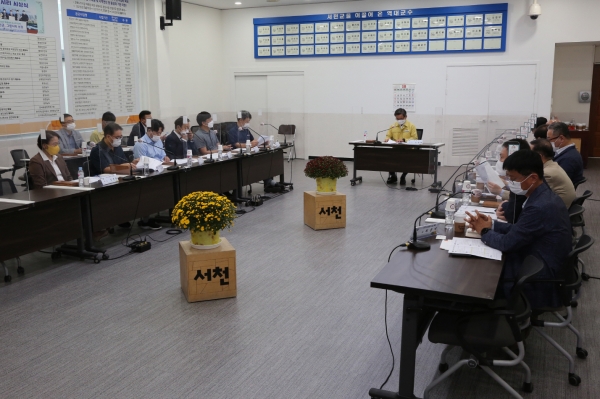 장항산단 입주기업 간담회 개최 모습