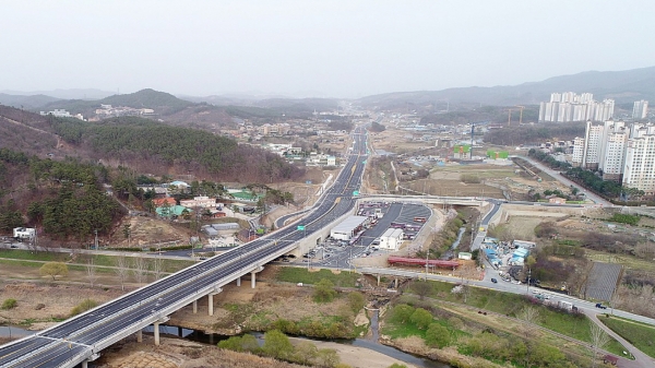 도로망 구축 관련 사진(공주-세종간도로)