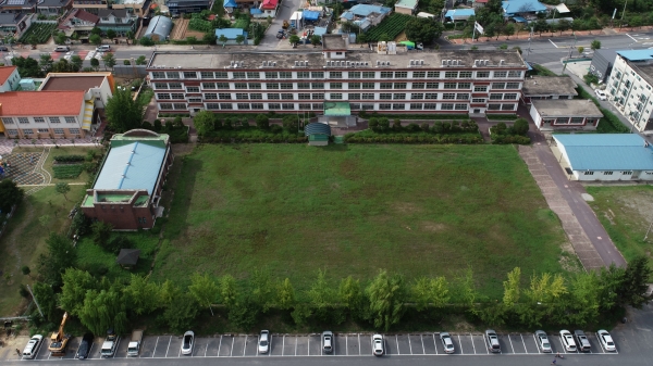 구)청양여자정보고 전경