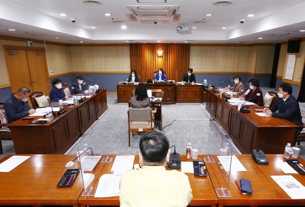 대전서구의회 특별위원회 운영 모습
