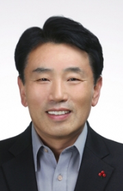 이철수 집행위원장