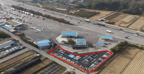 천안삼거리 휴게소 열린주차장