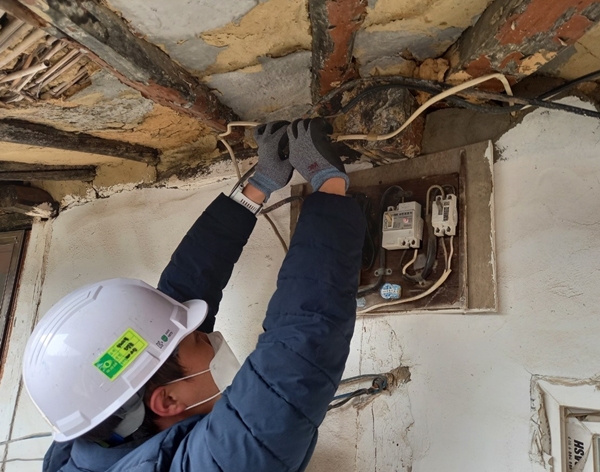 노후 가옥 시설점검 모습