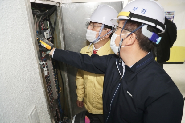 박상돈 천안시장, 국가안전대진단 합동 현장점검 모습