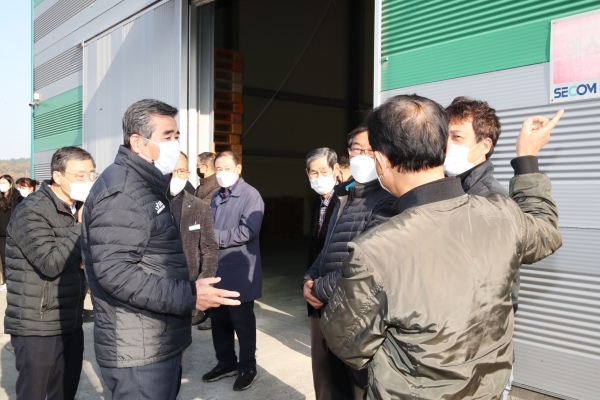 김동일 보령시장, 공공비축미곡 건조벼 매입현장 방문 모습