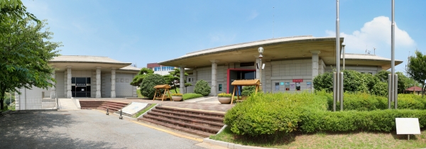 고남패총박물관 전경