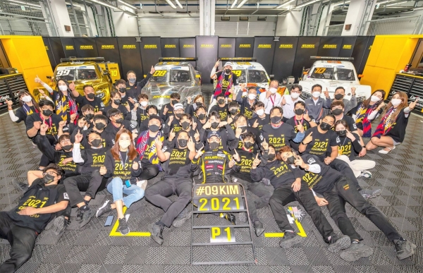 한국타이어 후원 아트라스비엑스 모터스포츠팀 2021 CJ슈퍼레이스 삼성 화재 6000 클래스 우승