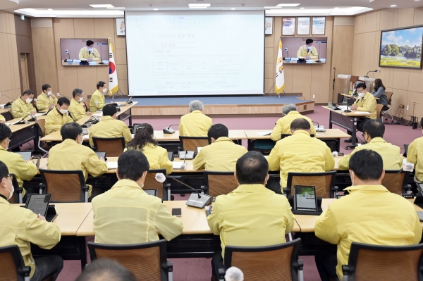 지난 29일 시청 대백제실에서 열린 12월중 업무보고회 개최 모습