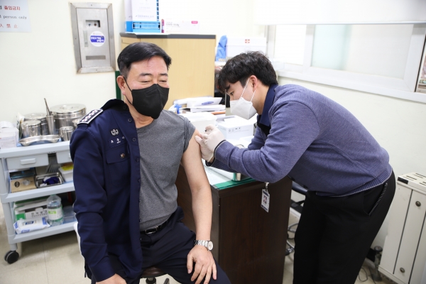 천안교도소 내 코로나19 부스터샷 실시