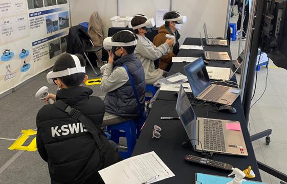 (VR기기) 미래교육박람회 안전체험관 시연 모습