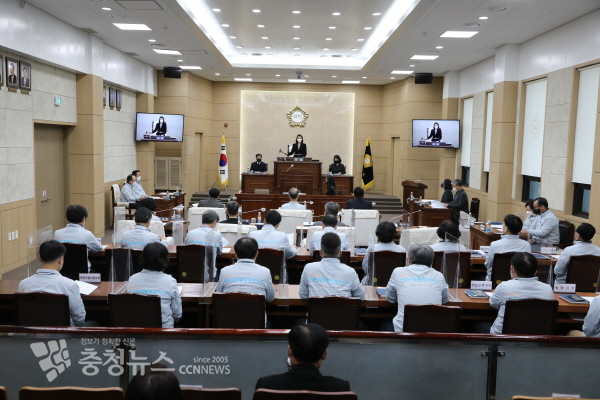 지난 21일 끝난 계룡시의회 제156회 정례회 6차 본회의