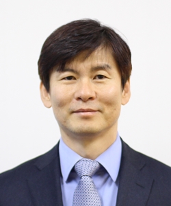 기초과학연구원 이효철 첨단 반응동역학 연구단장