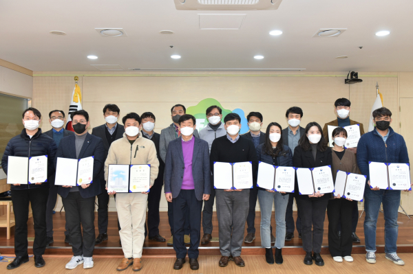 유공자 포상 전수식 기념촬영