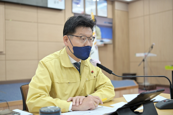 김정섭시장 주간업무계획 보고회 모습