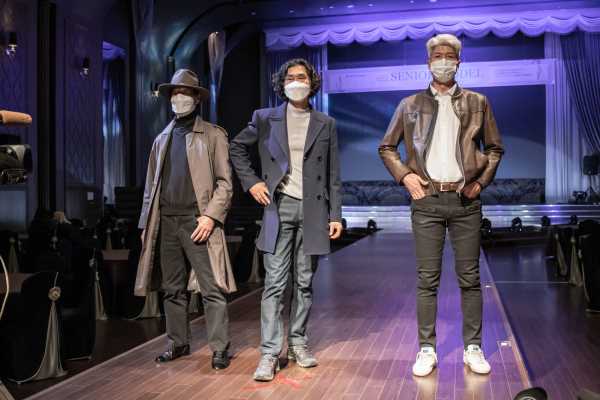 대덕대학교 평생교육원 “제3회 시니어 모델 패션쇼” 진행 모습