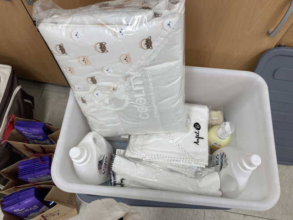 다문화가정 출산용품 구성 사진