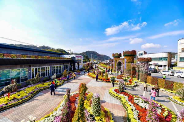 지난해 예산장터 삼국축제/예산군 제공