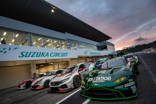 한국타이어를 장착하고 펼치는 아시아 최대 규모 내구 레이 스 슈퍼 다이큐 시리즈