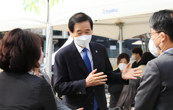 ​7일 교내 메이커스페이스와 창업존 일원에서 취·창업 진로 페스티벌 개최 모습​