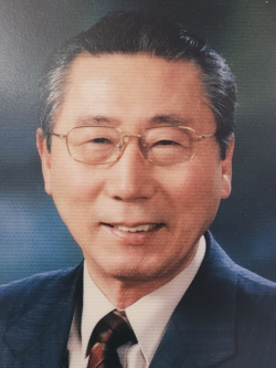 고 강성규 동암의료재단 설립자