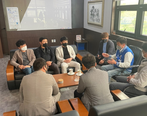 중소기업 CEO 간담회 진행 장면