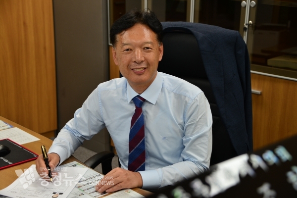 신임 조한섭 세종특별자치시의회 의사입법담당관 / 충청뉴스 최형순 기자
