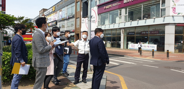 당진시 보행자 교통사고 감소 위한 현장 점검 사진