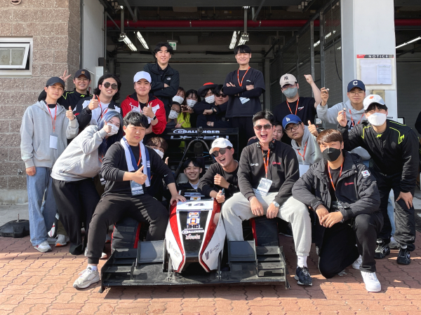 호서대 챌린저팀이 ‘전국 대학생 포뮬러 자작 자동차대회’에서 우승 수상