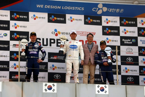 한국타이어 장착 볼가스 모터스포츠 김재현 선수, ‘CJ 슈퍼레이스’ 2라운드 우승