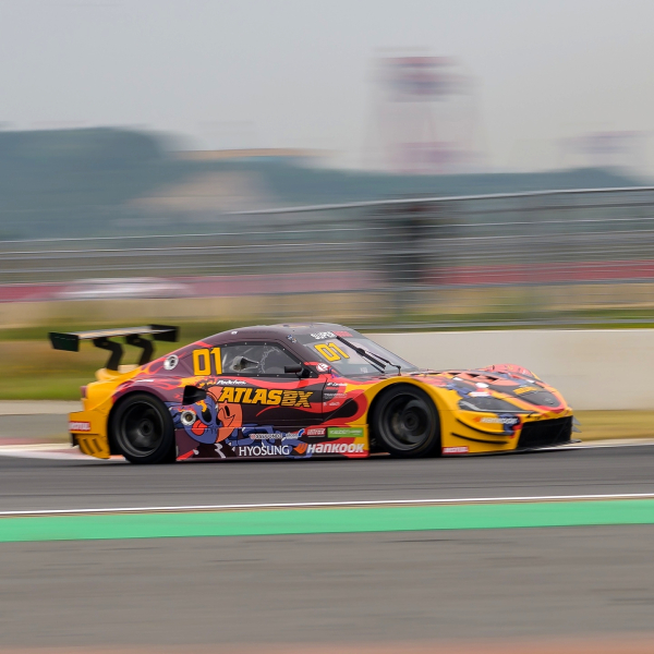 2022 CJ대한통운 슈퍼레이스 챔피언십 2라운드 참가한 한국 아트라스BX 모터스포츠 소속 김종겸 선수 차량