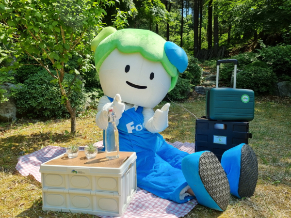 국립하늘숲추모원 영수증 이벤트 기념품과 한국산림복지진흥원 마스코트(포이)