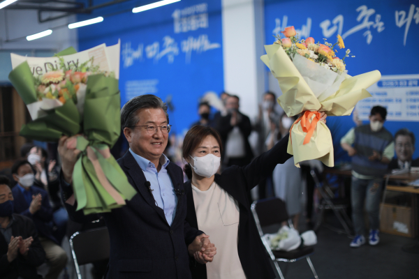 더불어민주당 정용래 유성구청장 당선인.