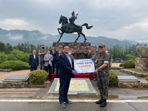 [좌]박준영 을지재단 회장 [우]이진우 육군 12사단장