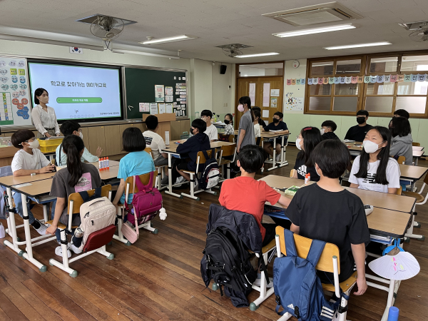 학교로 찾아가는 메이커교육 학생 체험 프로그램 운영