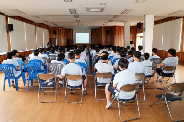 11일 진행된 장애인식 개선 교육 현장 사진