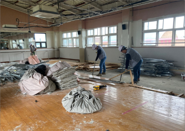 여름방학 노후학교 개선