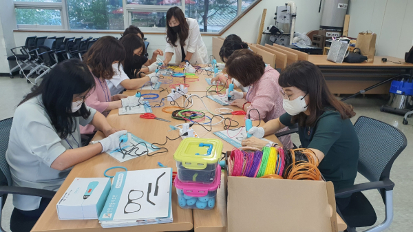 평생학습 강사 역량강화 교육 진행장면/천안시 제공