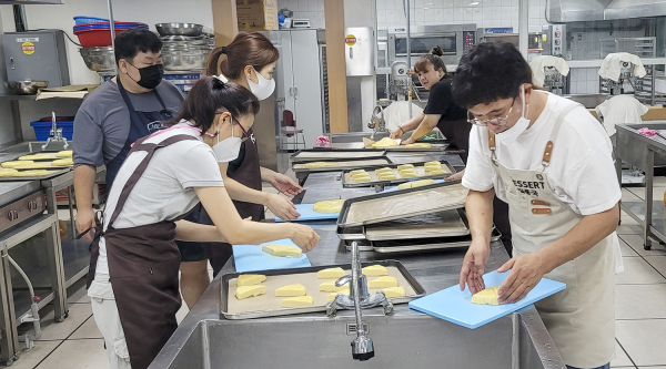 빵드림 봉사단 봉사 활동 사진