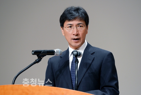 안희정 충남도지사 9월 직원모임